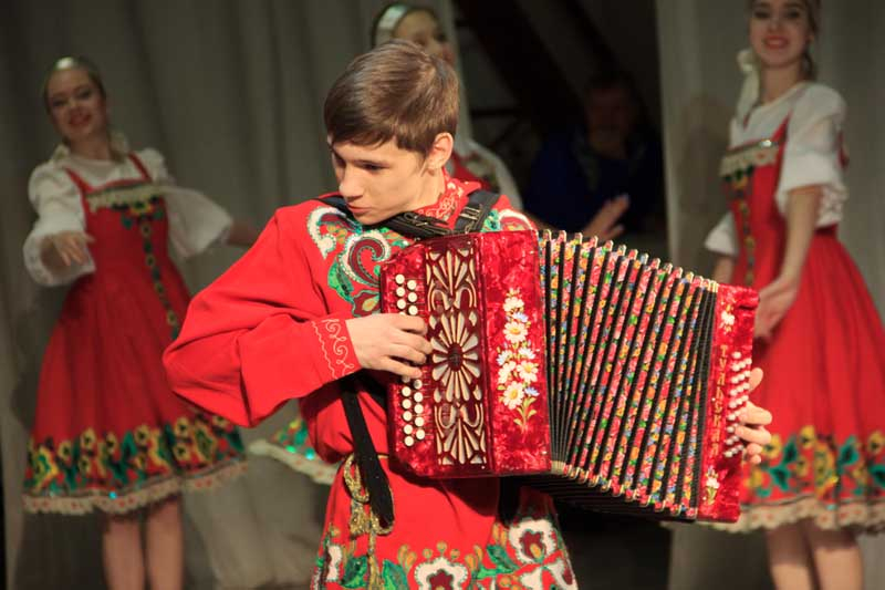 гармонисты частушечники максатиха. гулянье с гармошкой. гармонь частушки. русские народные гармонь. гармонист «русские частушки» коростень.