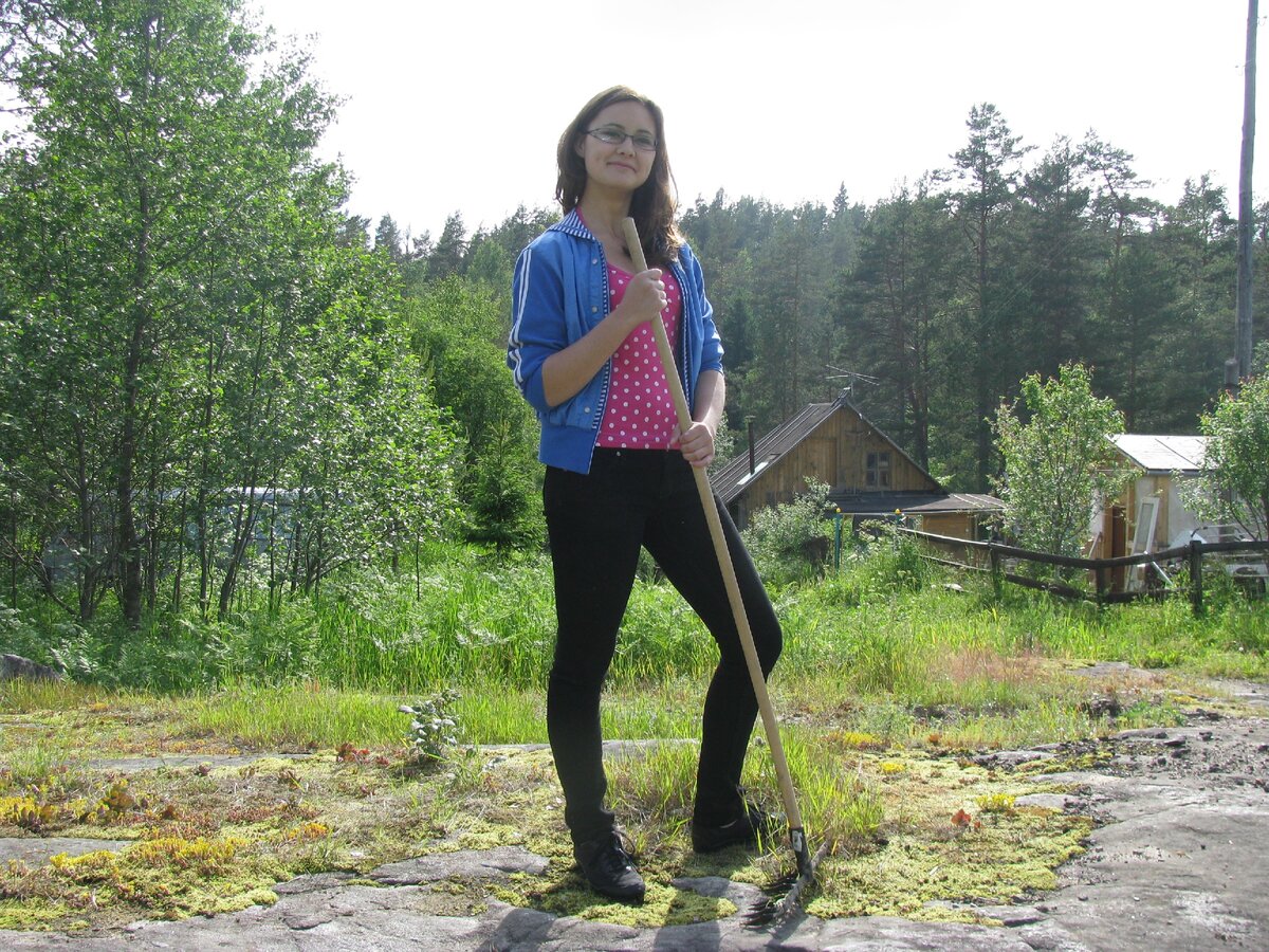 Вот такой нормальной, чуть упитанной и счастливой девчонкой я вернулась из Китая в Россию.