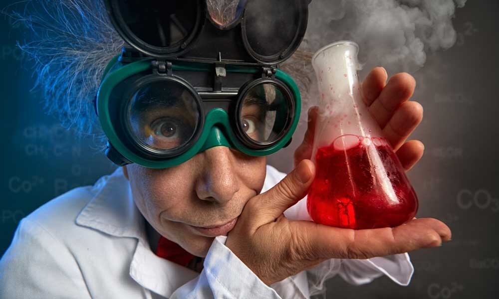 10 врачей, ставивших эксперименты на себе