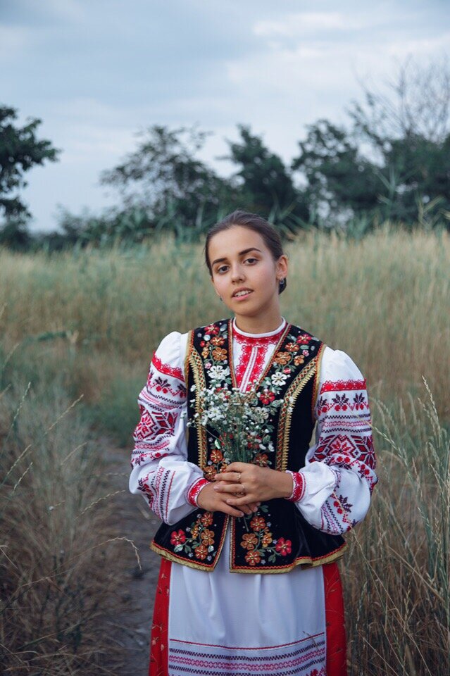 Екатерина Лесовая исполнительница народных и авторских песен.