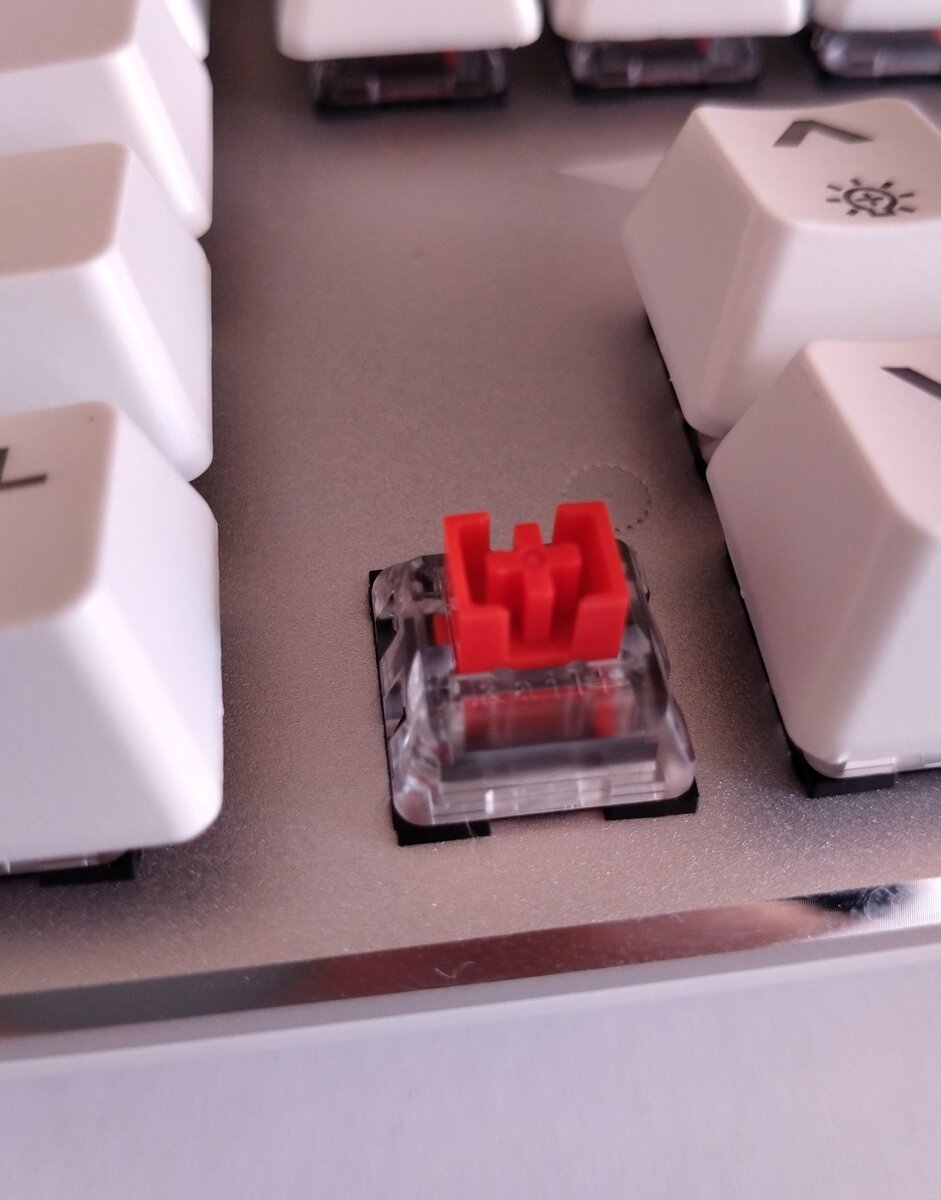 Zet blade pro kailh red. Клавиатура zet Kailh Red. ТКЛ свитчи. Kailh Red Box. Набор свитчей.