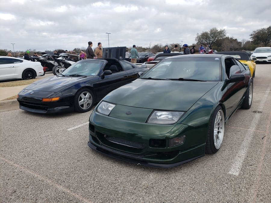 Встречают Toyota MR2  второго поколения '1989–2000 и  Nissan 300ZX (Z32) '1989–2000; фото - Нейт Эй