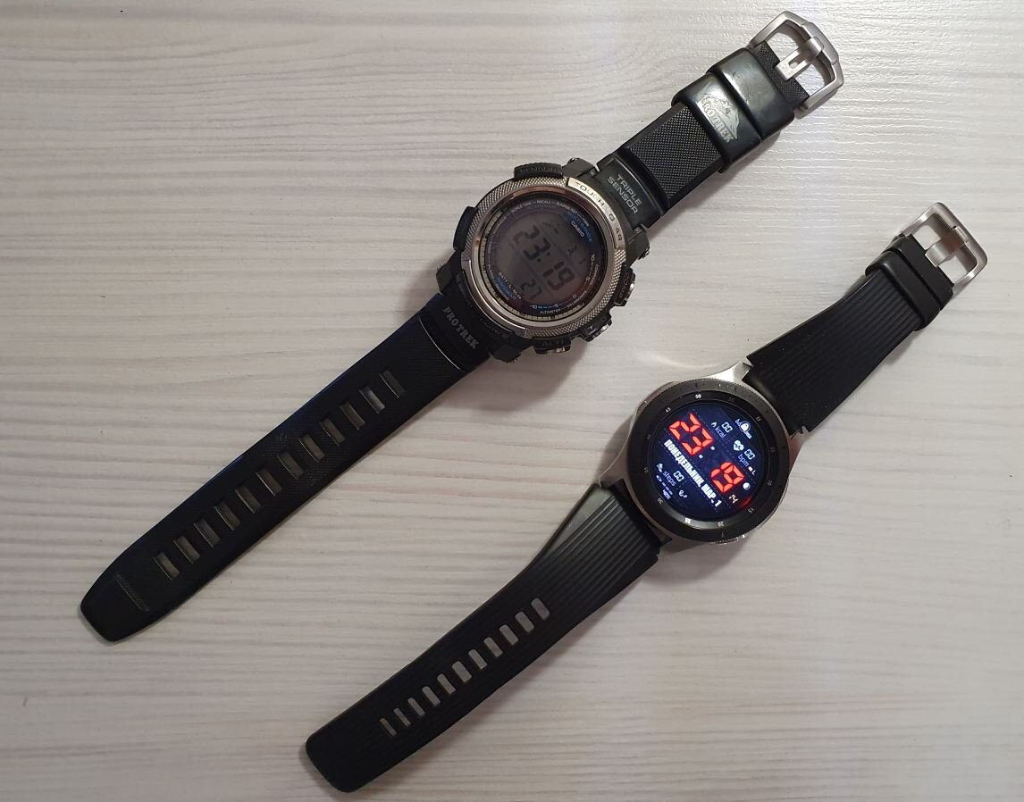 Casio ProTrek (для экстрима) и гаджет на каждый день Samsung Galaxy Watch