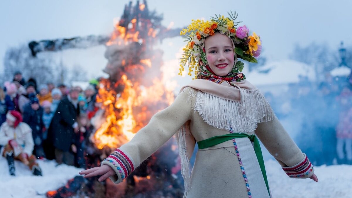 Масленица в марте 2024. Масленица. Зимние гуляния. Масленица в России. Народное гуляние.