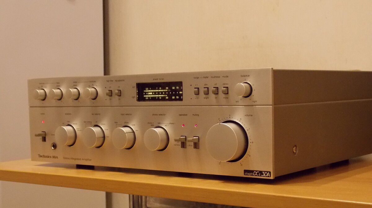 Marantz CINEMA 50 (Black) AV-ресивер