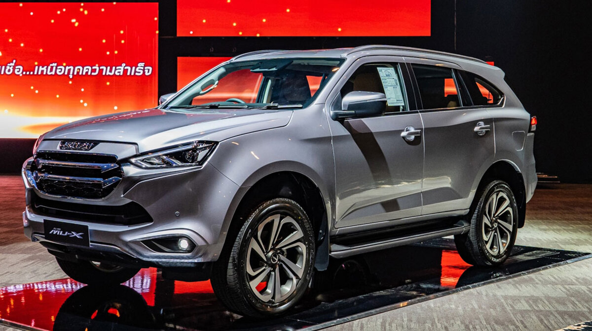 Isuzu MU-X. Источник иллюстрации - Яндекс.Картинки