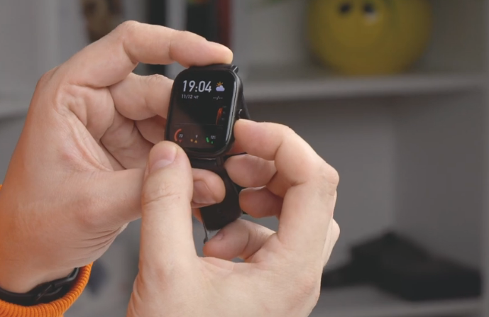 Дизайн новинки GTS 2 