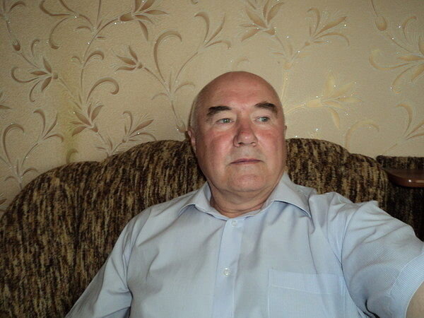 автор поэт Герун В.