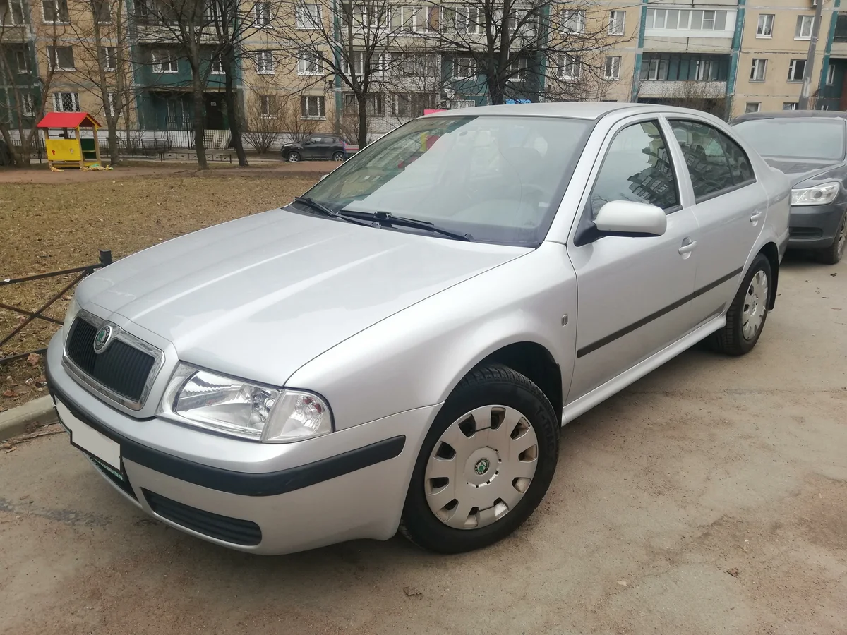 Один из доступных вариантов Skoda для покупки на Авто.ру