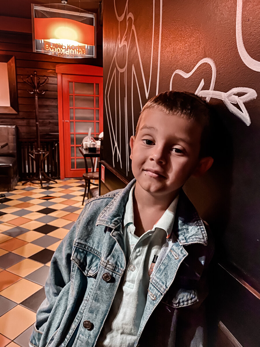 Михаил Светлаков 