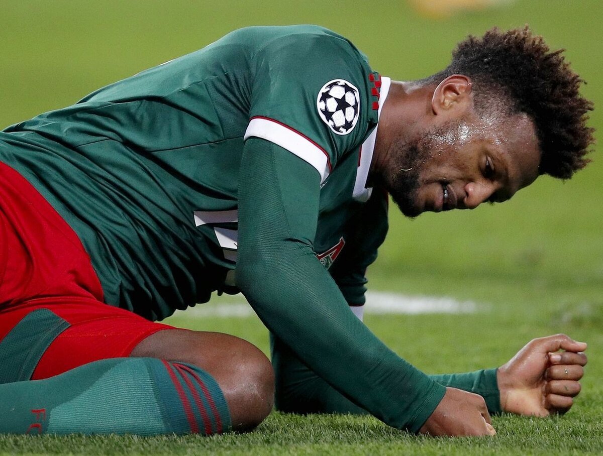 У Зе Луиша опять травма. Фото yandex.ru.