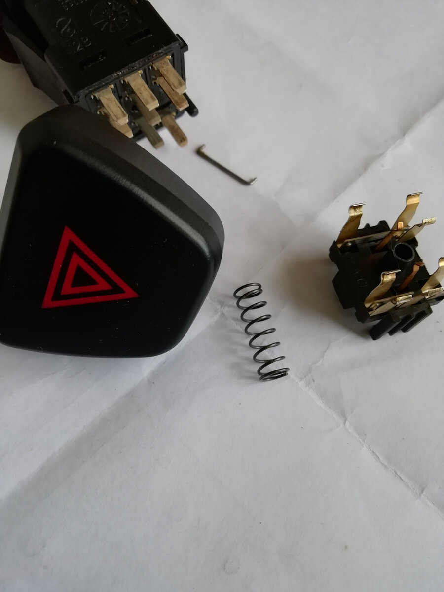 Разбираем кнопку