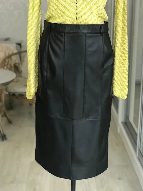 Переделка кожаного пальто в юбку-карандаш. Ателье Ирины Берзиной.