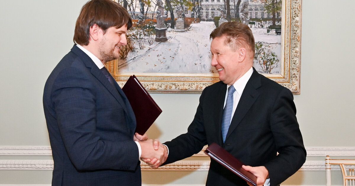 Вам не кажется, что Миллер очень искренне и очень сильно доволен? Чем же? Что уступил и "лёг под Молдавию"? Думаю всё вовсе не так и повод для радости имеется! / Яндекс.Картинки.