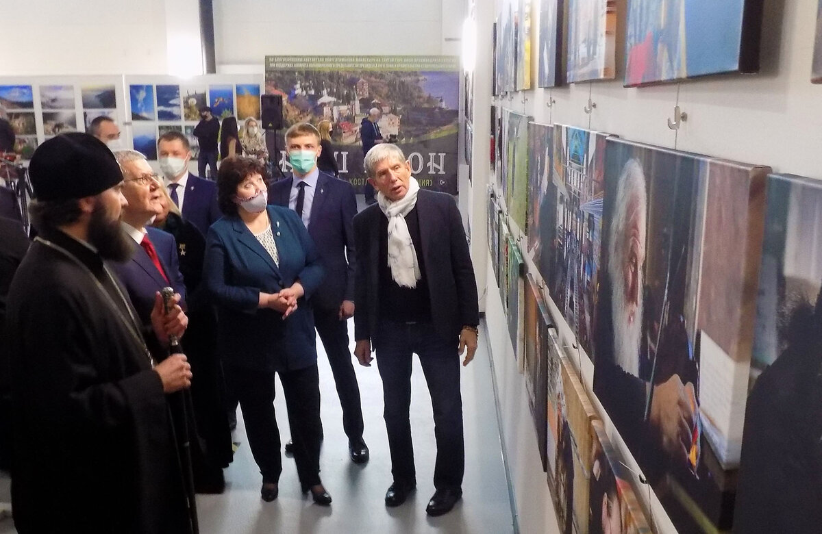 Выставка К. Асимиса в Пятигорске