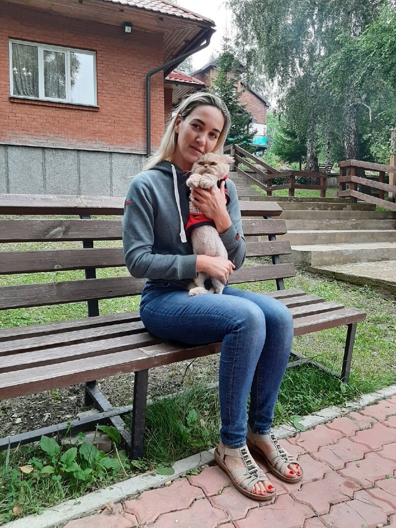 Катя с Марфой