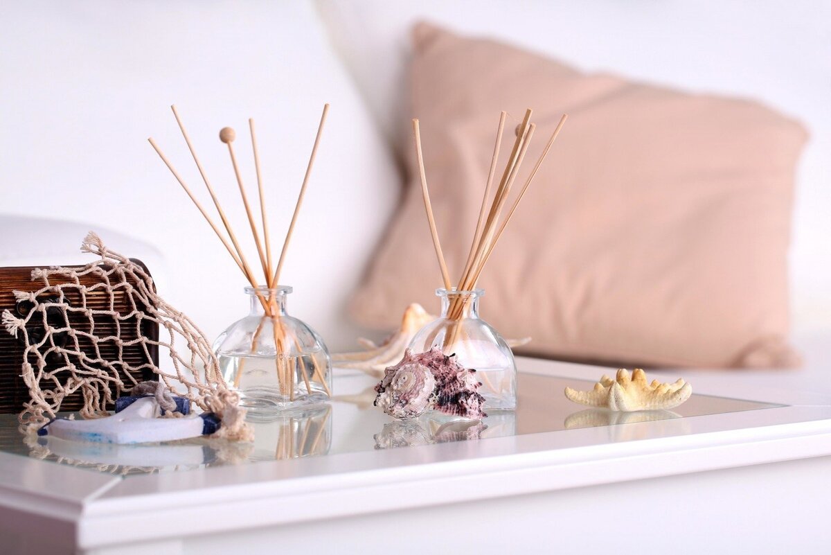 Простые способы устранить затхлый запах в доме и привнести в него свежесть