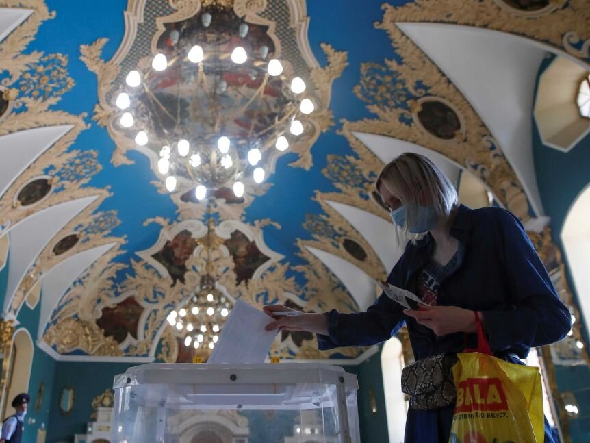 Голосование растянулось на неделю из-за страха перед коронавирусом