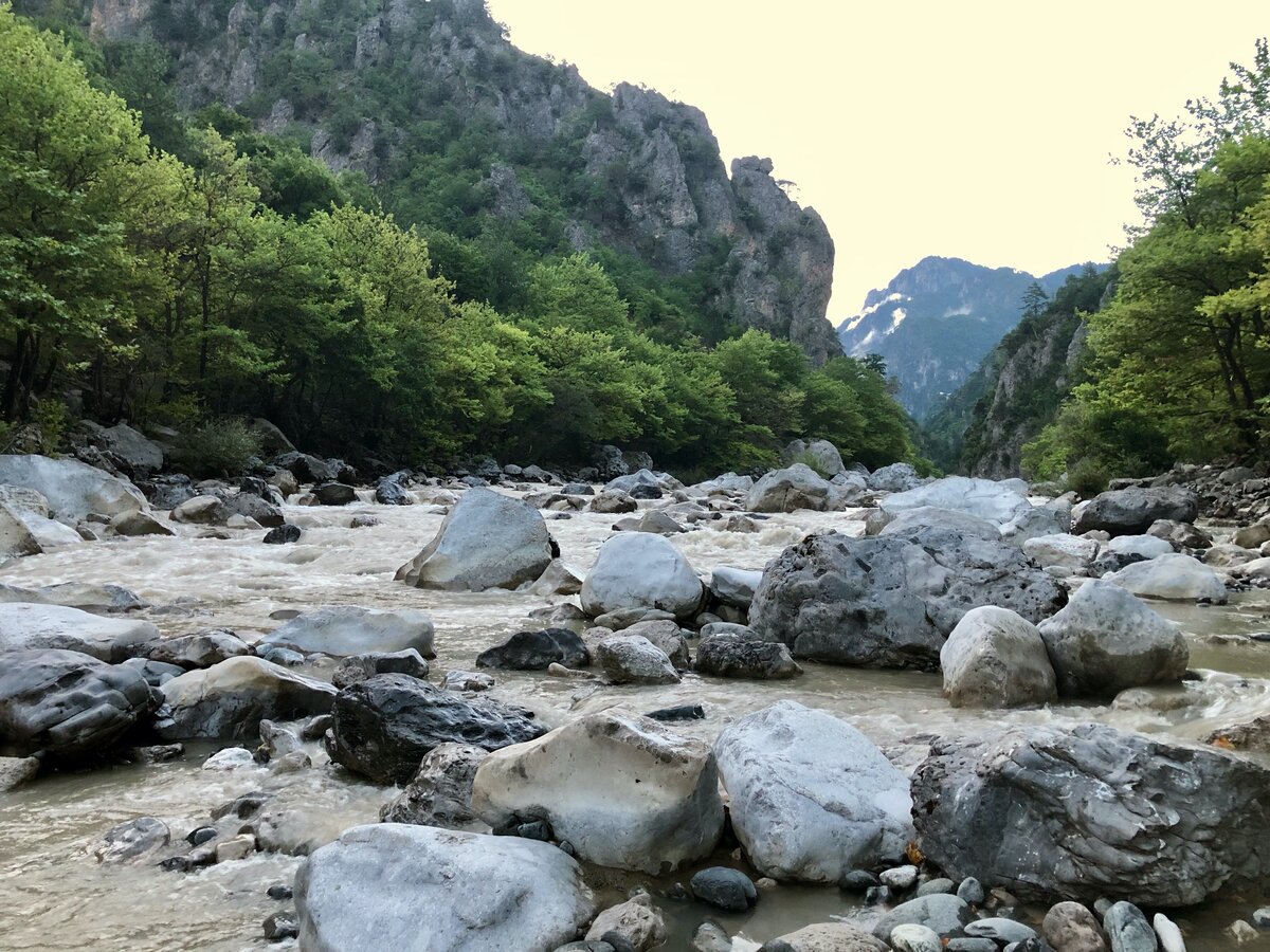 По пути из Коневе в монастырь Стомион