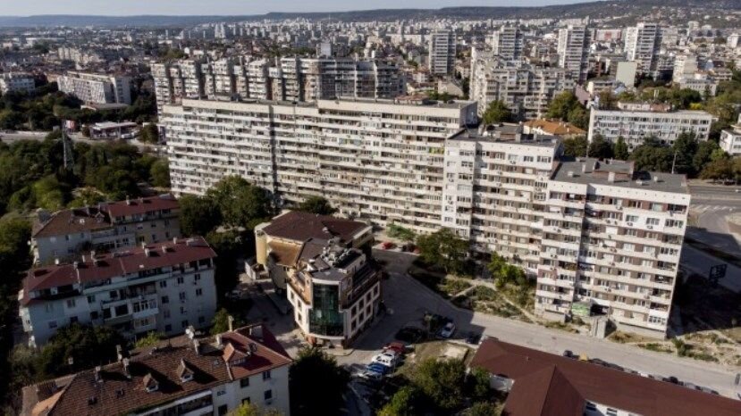 Из-за коронавируса жилье в Болгарии начало дешеветь.