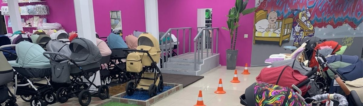 До какого возраста нужна коляска