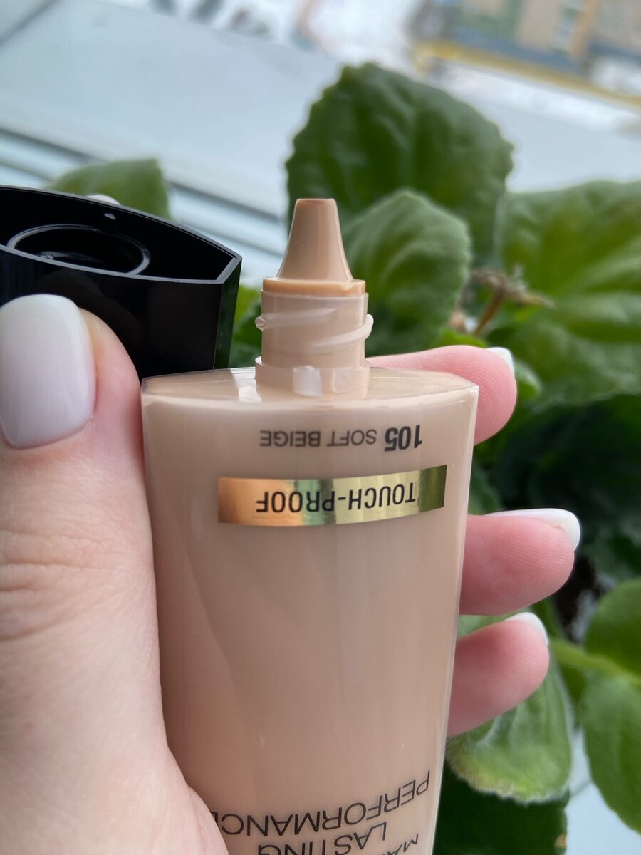 Дозатор тональной основы Max Factor Lasting Performance