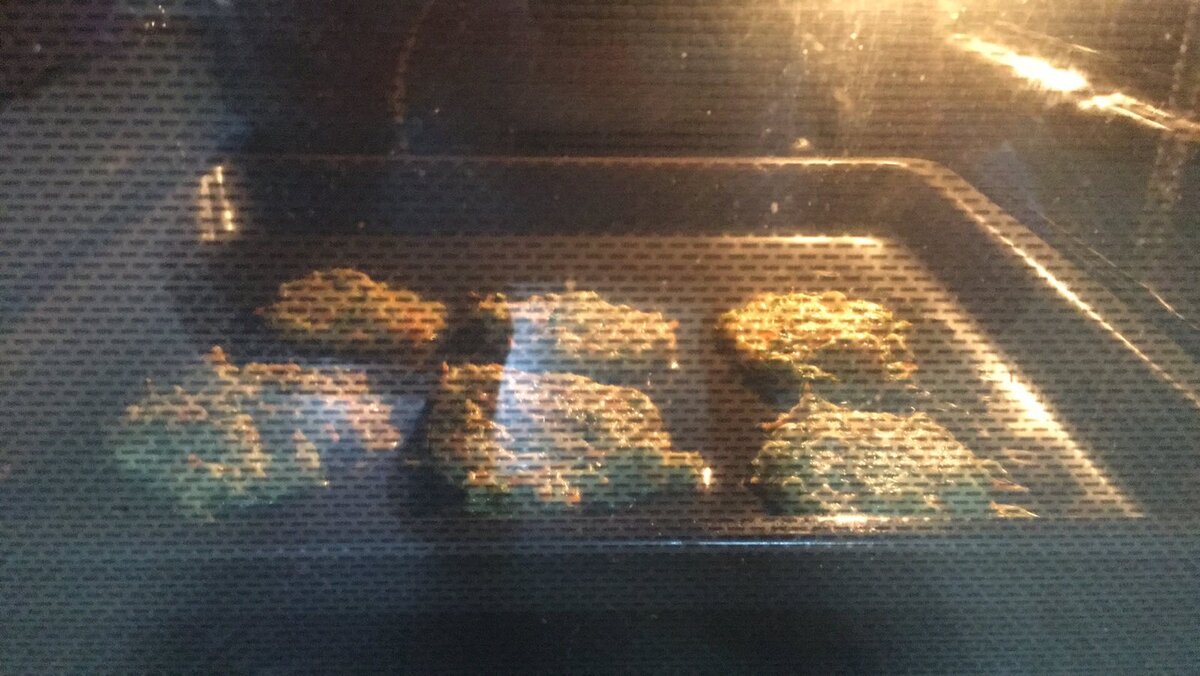 Вот так оладьи выглядят в духовке. 