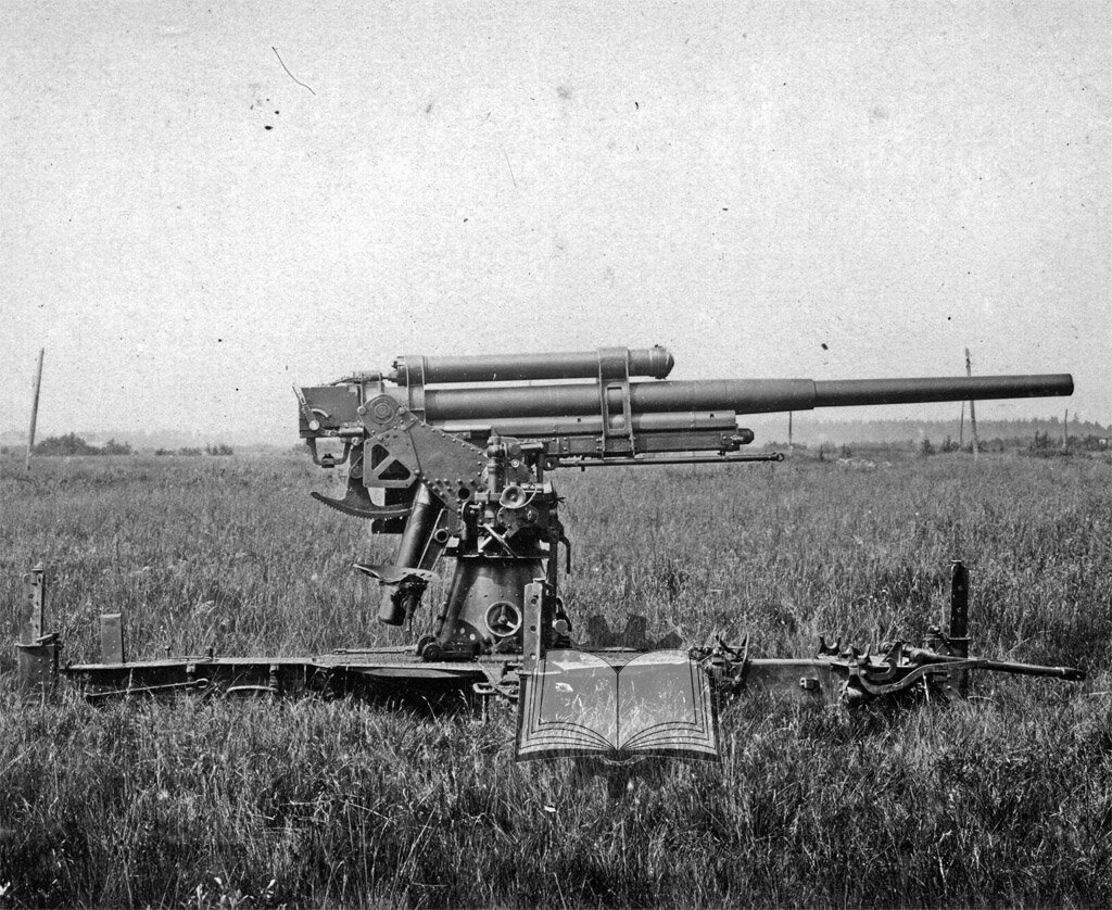 Летом 1940 года вспомнили про 76-мм зенитную пушку 3-К. По иронии судьбы, как раз в этот момент ее прекратили выпускать.