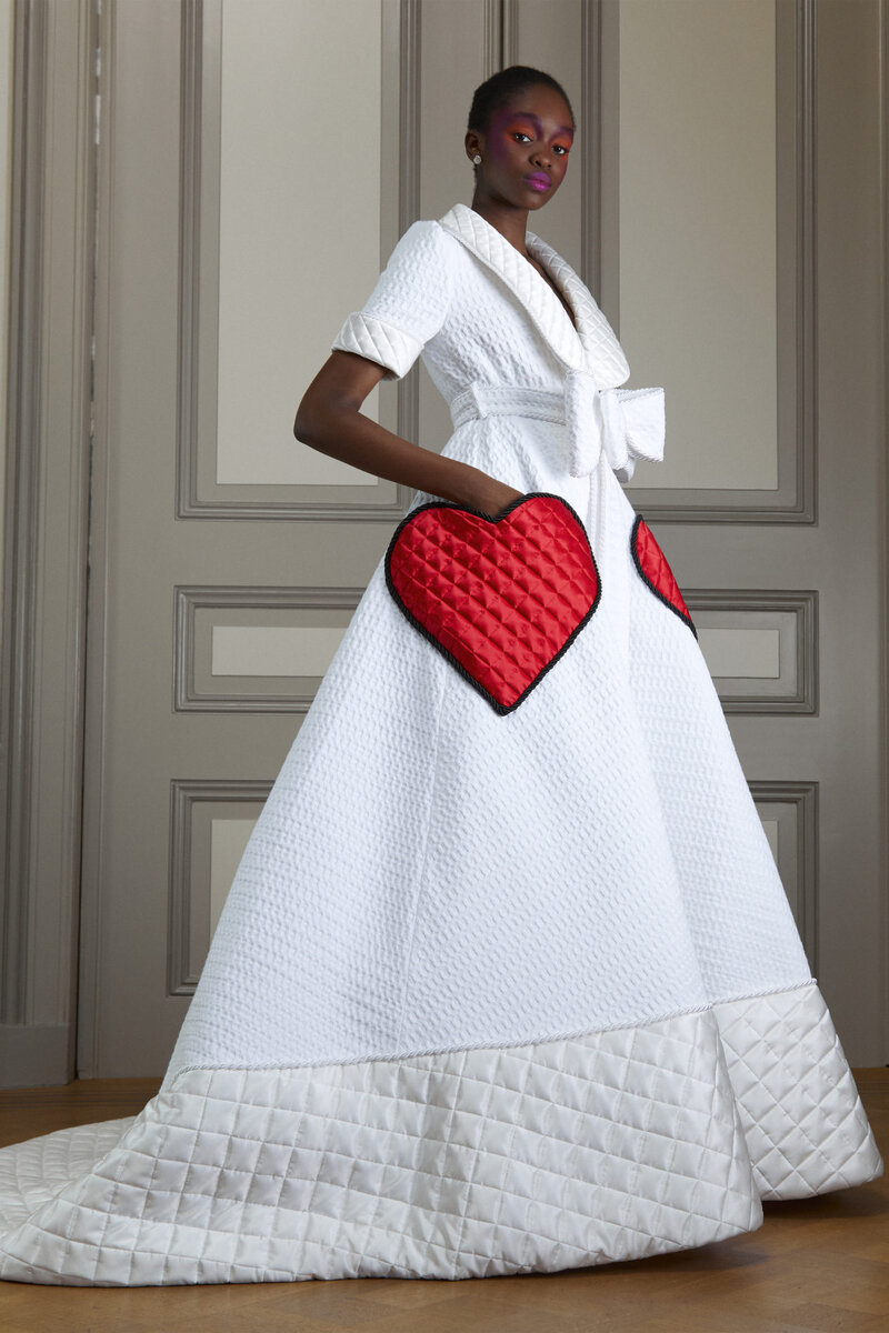 Фото с сайта https://www.vogue.ru/collection