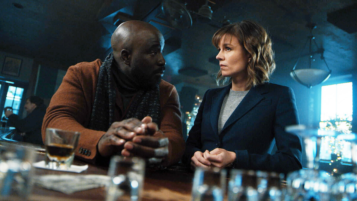 shot from "Evil"series/2019/created by Robert & Michelle King/King Size Productions, CBS Television Studios/Источник - buzzfeed.com