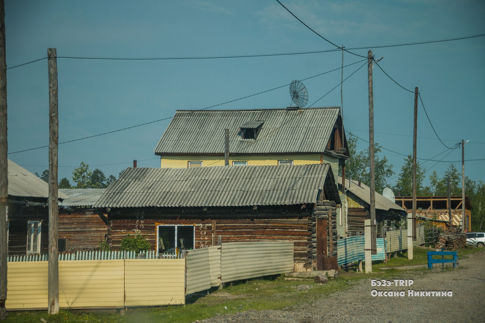 Деревни в России словно умирают, а тут... Богатые якуты? Как живут якуты на берегу огромной реки, через которую нет моста2