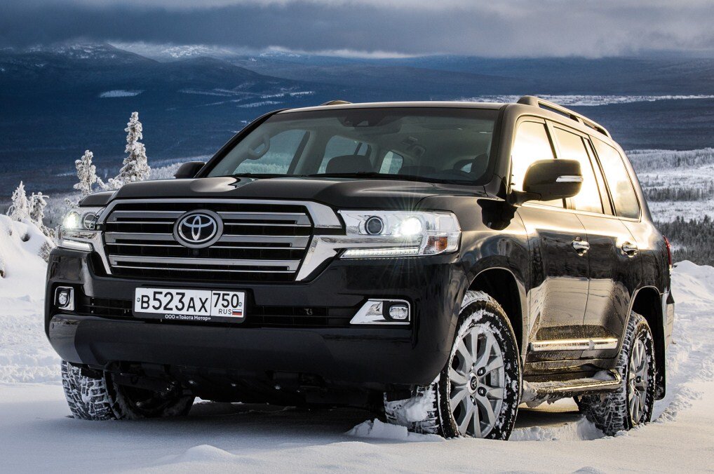 Toyota Land Cruiser 200 (UZJ200), рестайлинг 2015 года