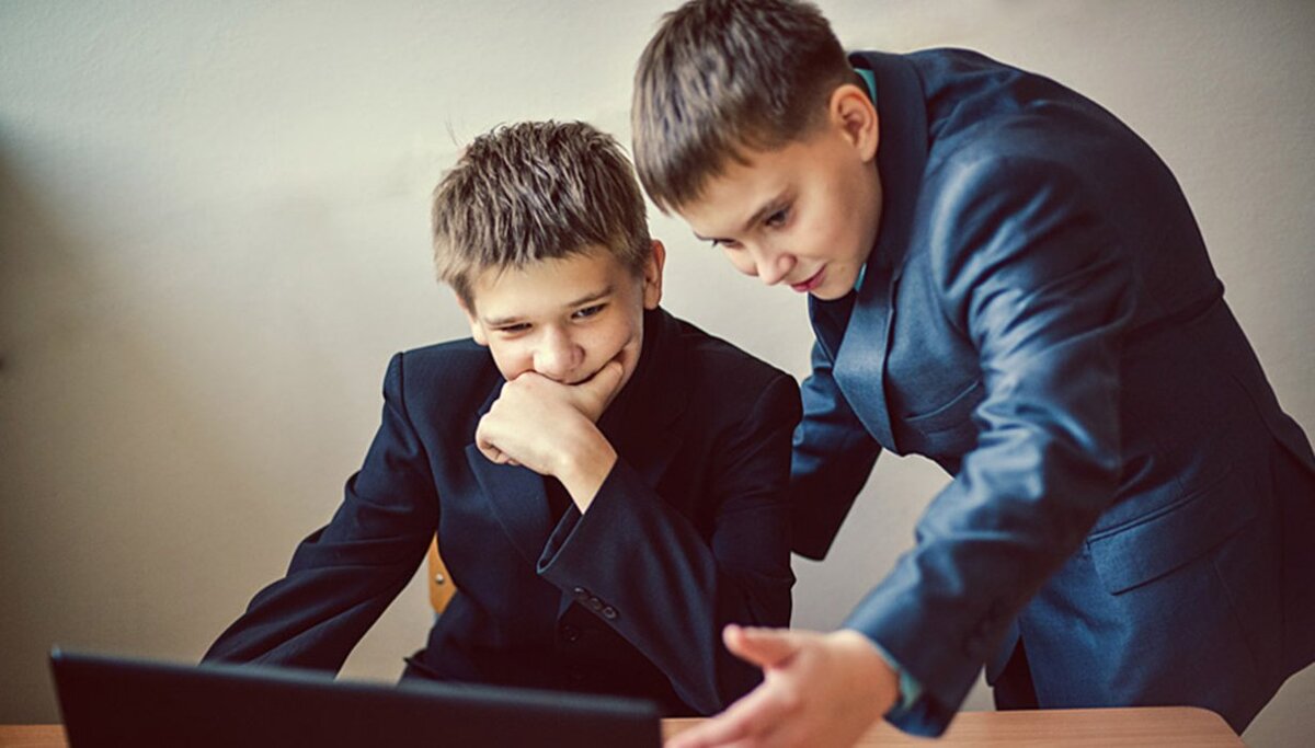 Консультация адвоката. Изображение взято с сервиса Яндекс.Картинки