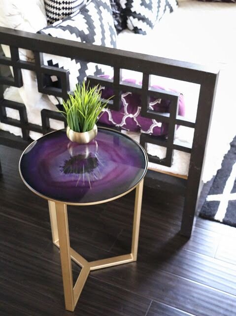 Кофейный столик из эпоксидной смолы с просторов интернета. 