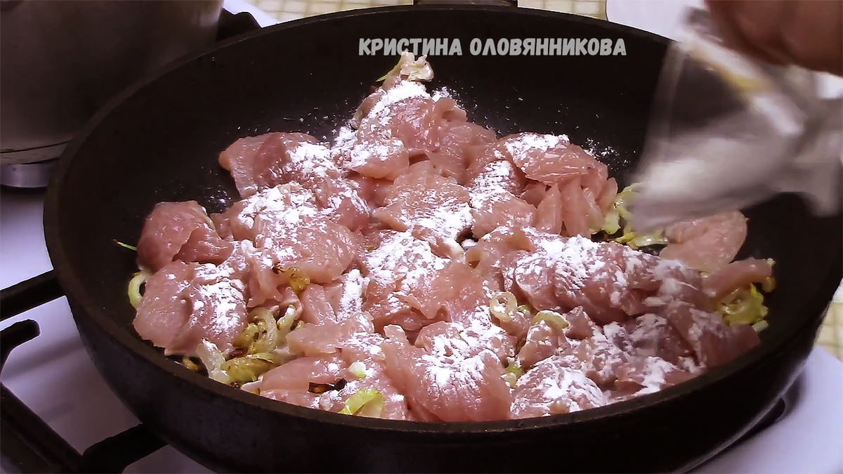 Куриную грудку готовлю ровно 7 минут и получаю сочное мясо: едят даже те,  кто грудку не любит (делюсь рецептом) | Кулинарный Микс | Дзен