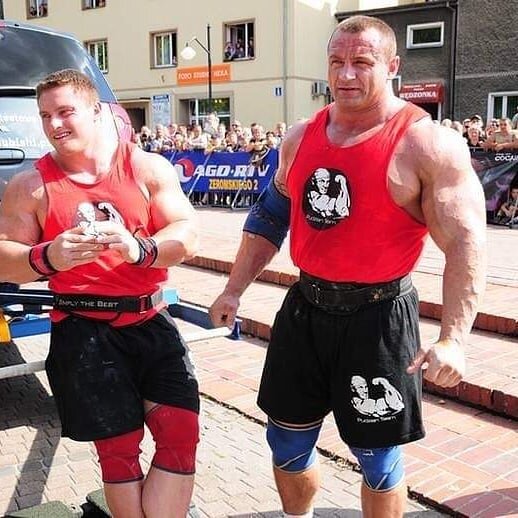 Мариуш Пудзяновский стронгмен