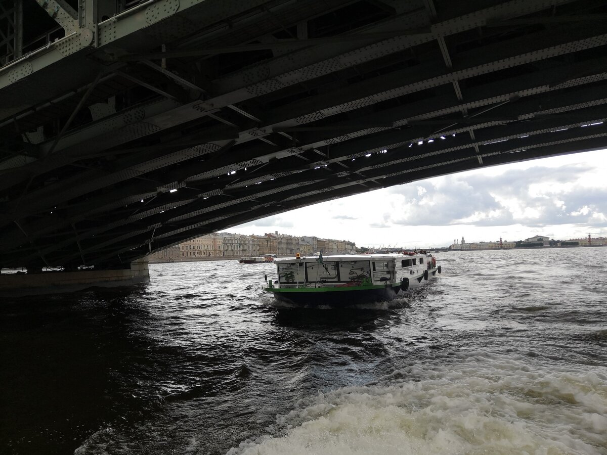 Акватория Невы