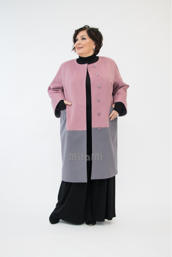 Стильная верхняя одежда для женщин 50-60 лет