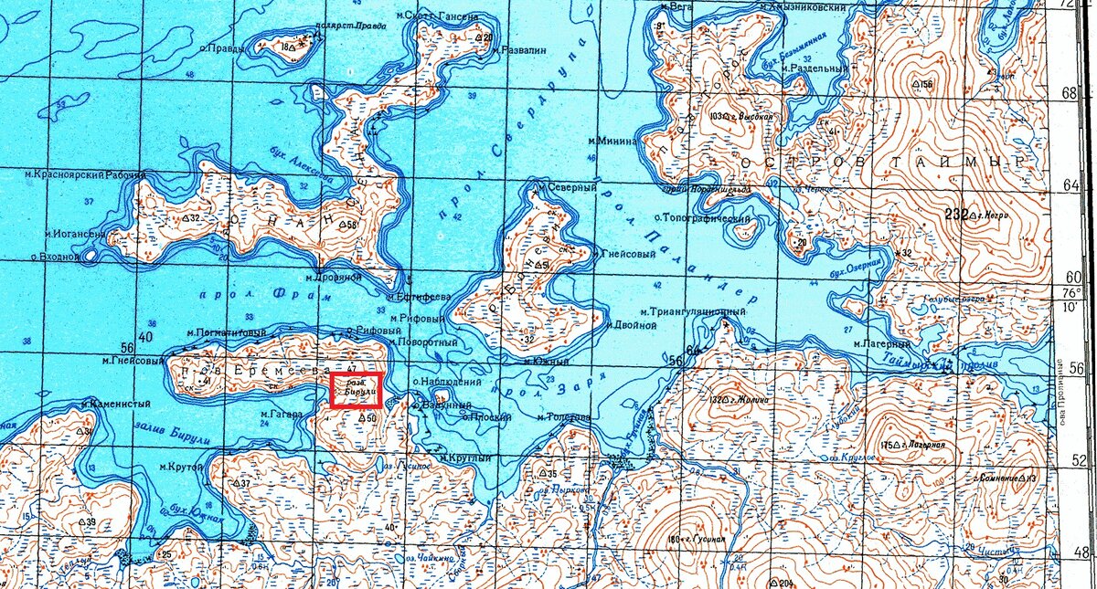 Увидев Таймырский пролив на карте, становится понятно почему он задержал столько кораблей. Красным квадратом выделено место расположения лагеря "Бирули"