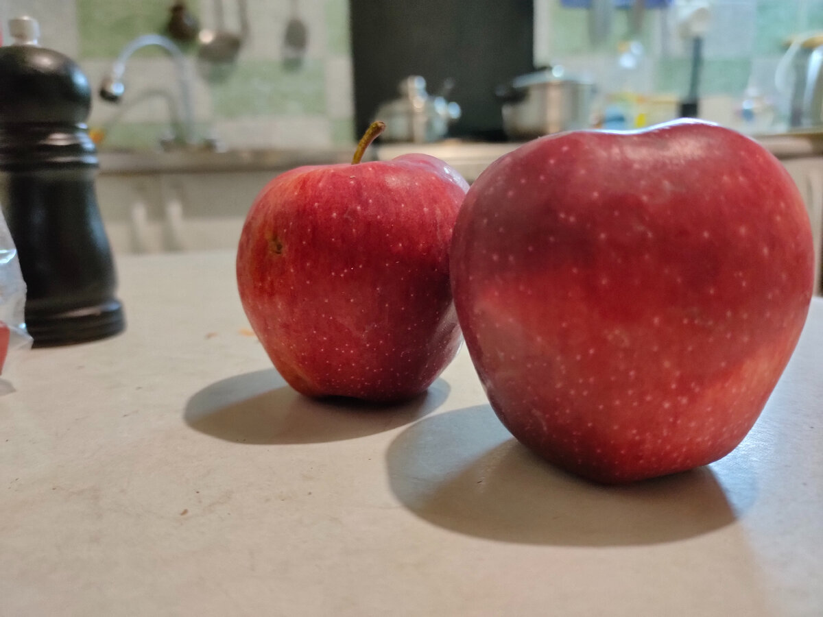 Красное яблоко. ХлебСоль