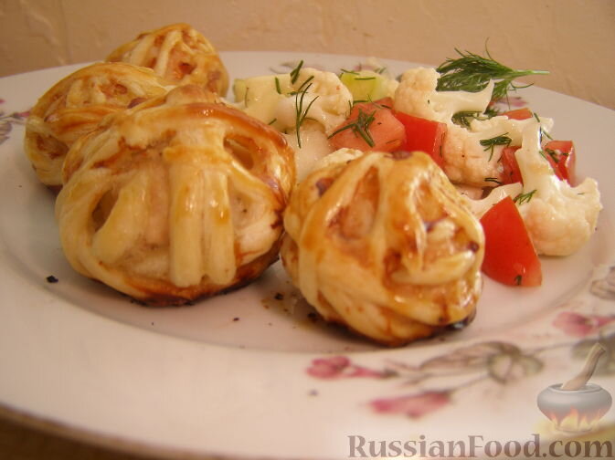 "Клубочки ниток" с куриным фаршем