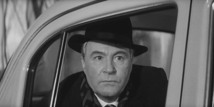 Кадр из фильма "Два билета на дневной сеанс". В роли Рубцова - В. Кенигсон 