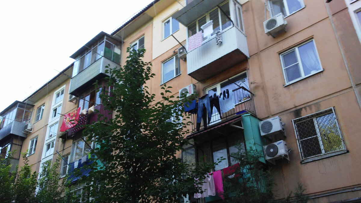 Старый краснодарский дом в районе Красной, у Арки. фото автора 