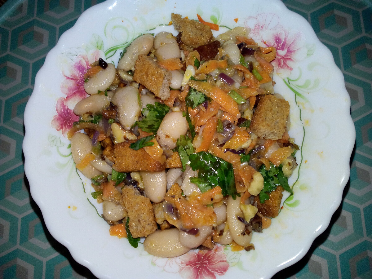 Салат с фасолью на зиму — ТОП-8 очень вкусных рецептов