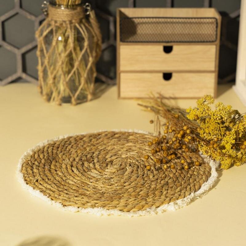 Листайте карусель