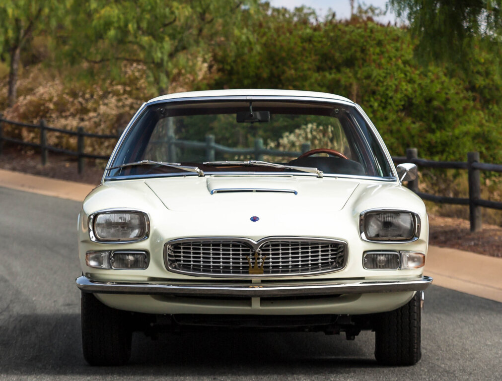 Maserati Quattroporte (Tipo 107) от Пьетро Фруа