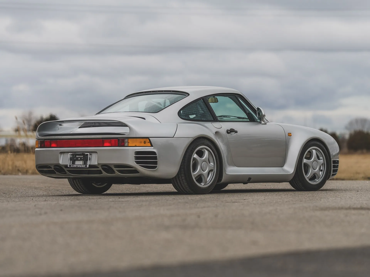 Как Билл Гейтс изменил закон, чтобы ездить на Porsche 959! | Интересные  автомобили | Дзен