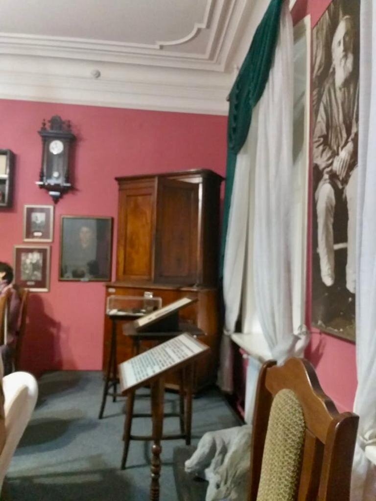 Дом-музей Велимира Хлебникова. Филиал Астраханской государственной картинной галереи имени П.М. Догадина.