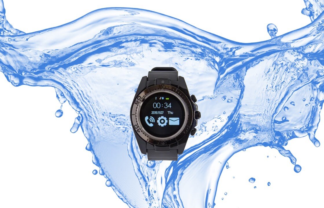 Часы в воде. Вода непромокаемые часы. Вода и часики. Смарт часы в воде
