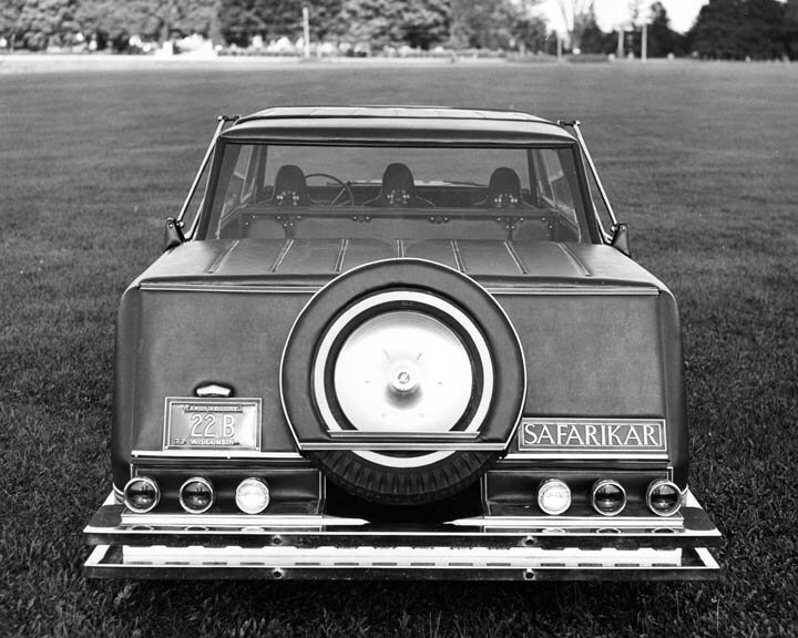Дали машина. Mohs Safarikar. Mohs Safarikar 1972. Mohs автомобиль. Машина выстёрка